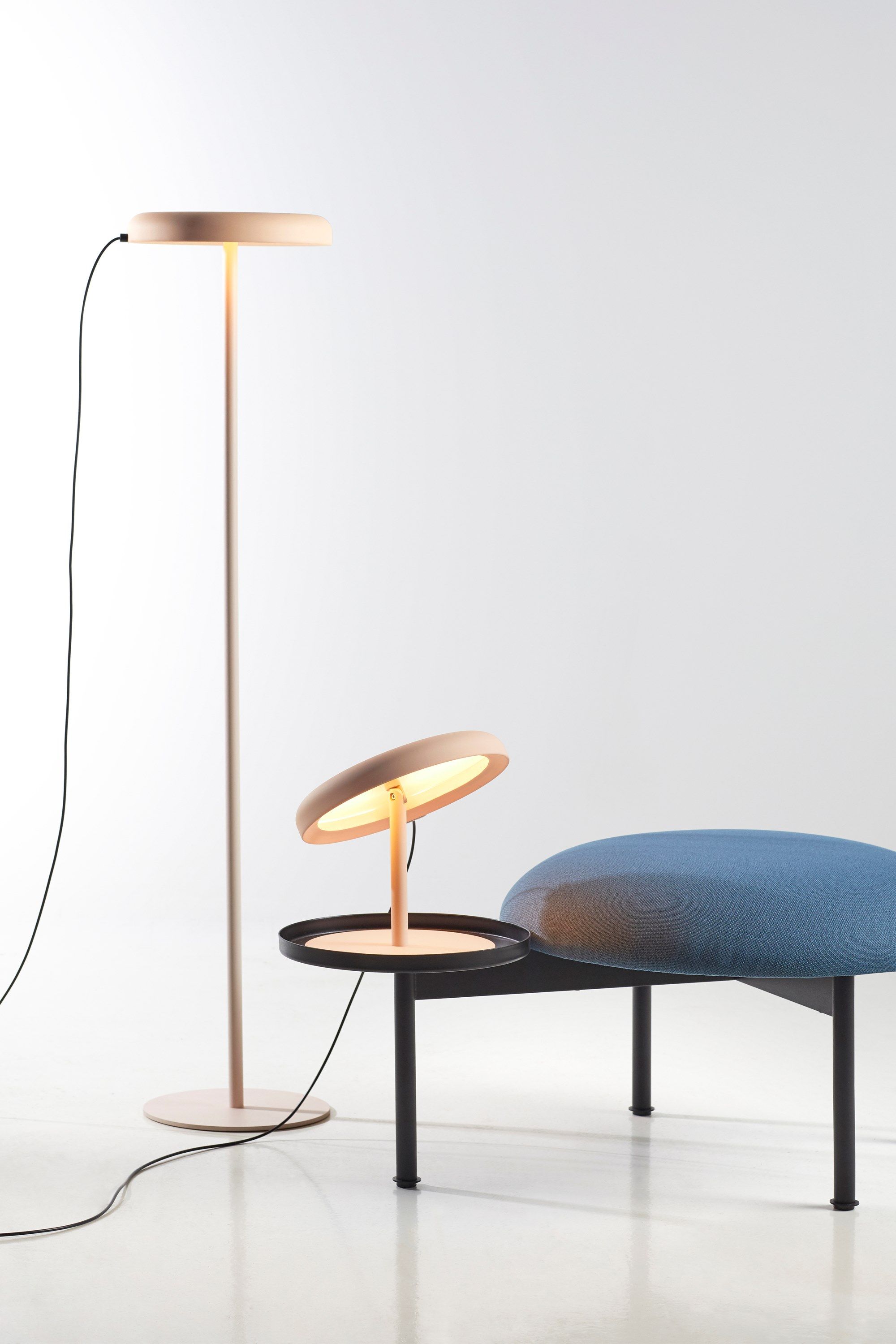 Регулируемый светодиодный торшер Estiluz Настроение ARCH-00101222 - Вид №1