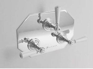 Встраиваемый смеситель для душа с 3 отверстиями и переключателем