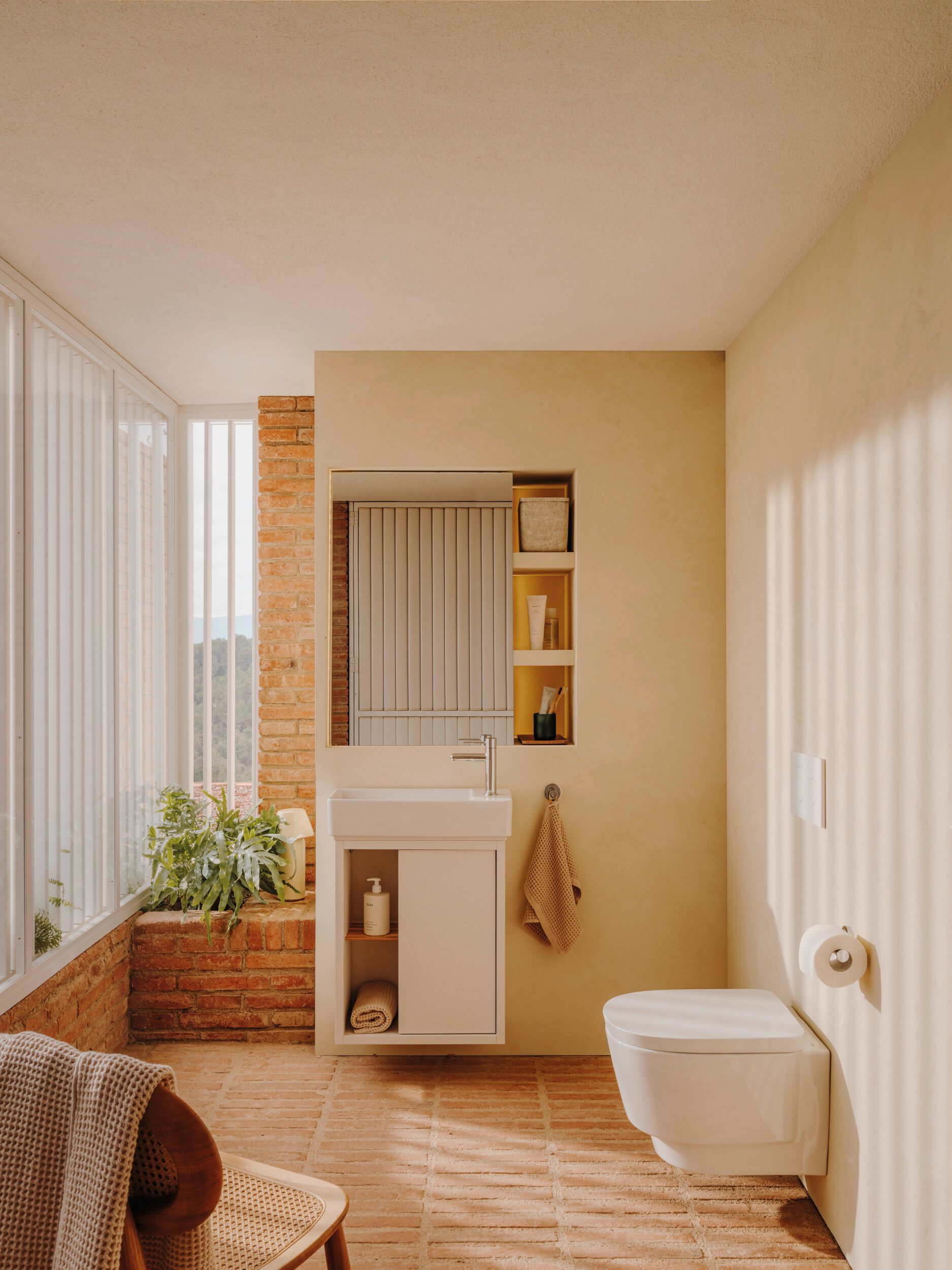 Металлический держатель рулона Roca ROUND 817582..0 ARCH-00019965 - Вид №4