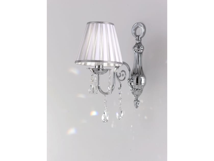 Латунный настенный светильник Cremasco Illuminazione 4096/1AP ARCH-00031052