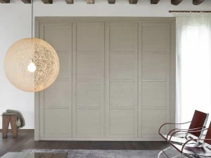 Devina Nais Шкаф с распашными дверцами из массива дерева Quadra