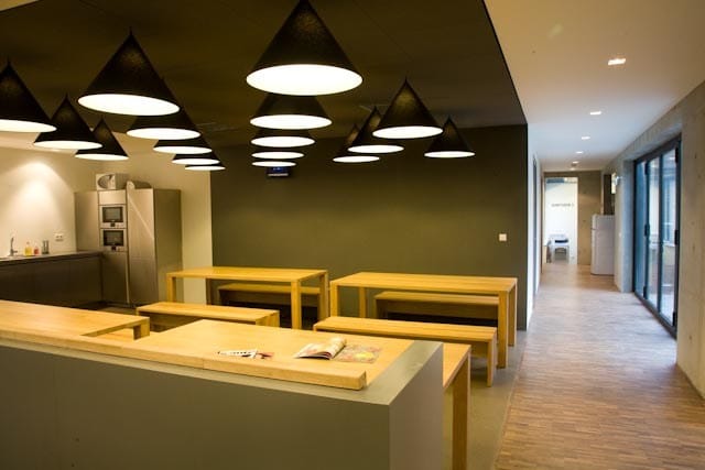 Деревянный прямоугольный стол Quinze & Milan кемпинг ARCH-00128724 - Вид №1