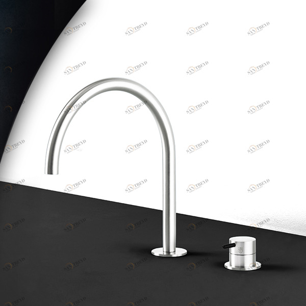 Кухонный смеситель сталь глянцевая с черной ручкой Kitchen Radomonte TKI32LCIL22 Кухонные смесители Radomonte TKI32LCIL22KITCHEN