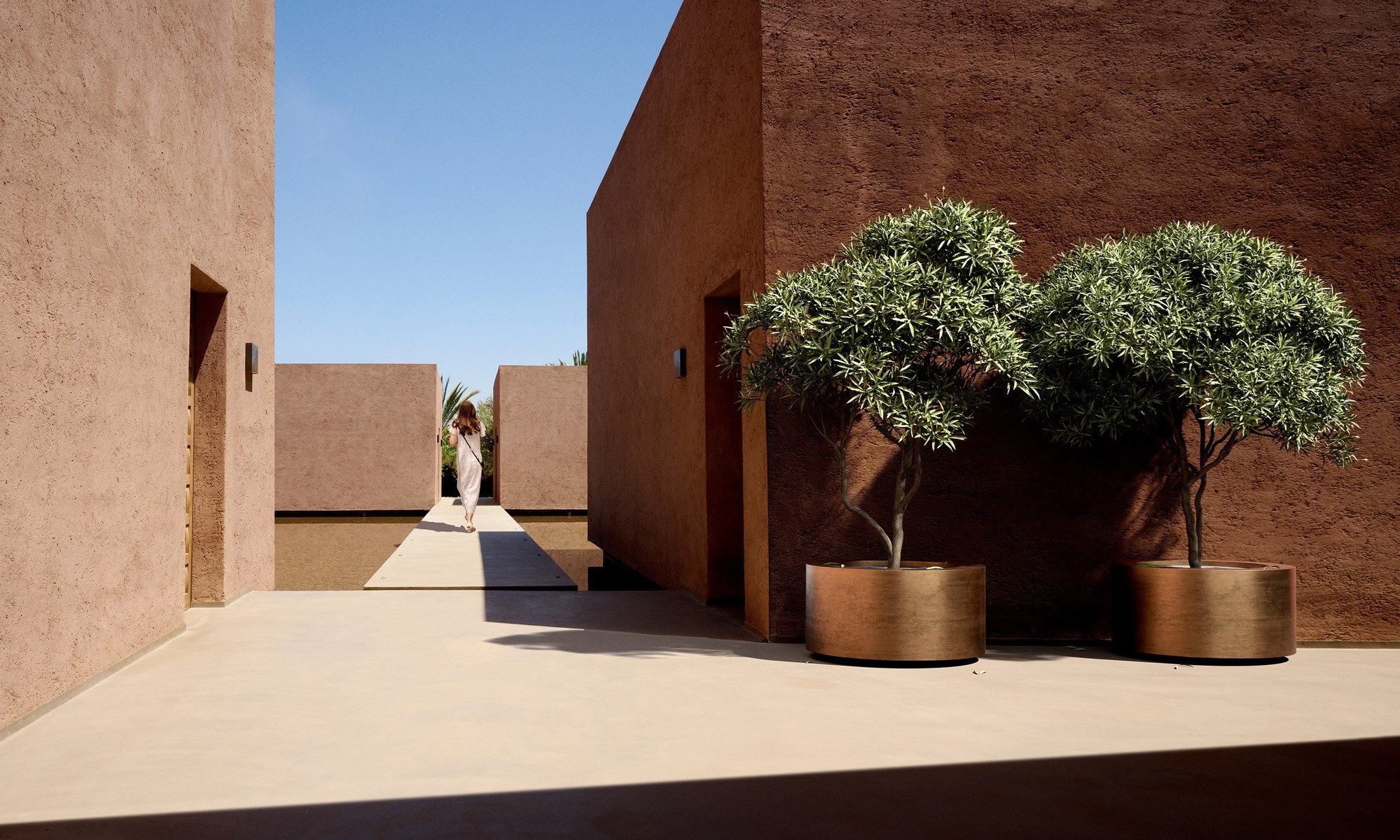 Круглая латунная плантатор Royal Botania Купрум ARCH-00068615 - Вид №1