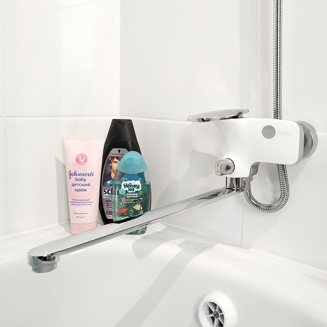 R1203 Смеситель для ванны однорычажный Raiber Dunis  - Вид №3