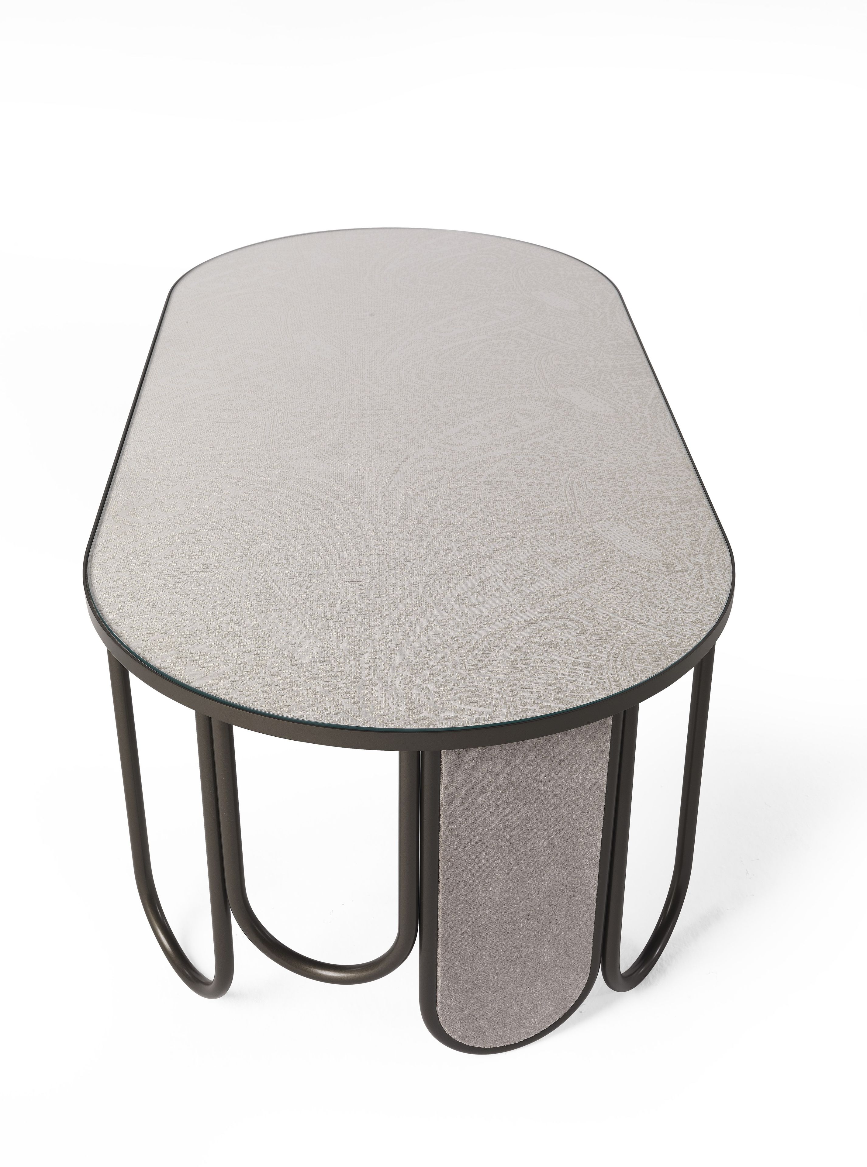 Железный овальный журнальный столик ETRO Home Interiors Chandra ARCH-00125872 - Вид №1