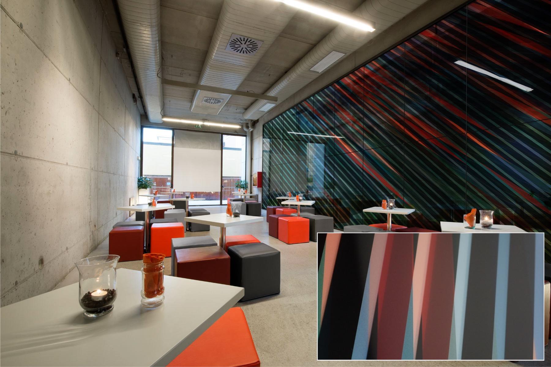 FSRT363 Стеновые панели из стекла vivispectra vektr с индивидуальной прослойкой в ​​стандартной отделке Forms-surfaces  - Вид №1