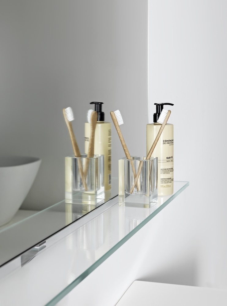 H4475889004501 Стеклянная полка с 3 настенными креплениями LAUFEN PRO - Вид №1