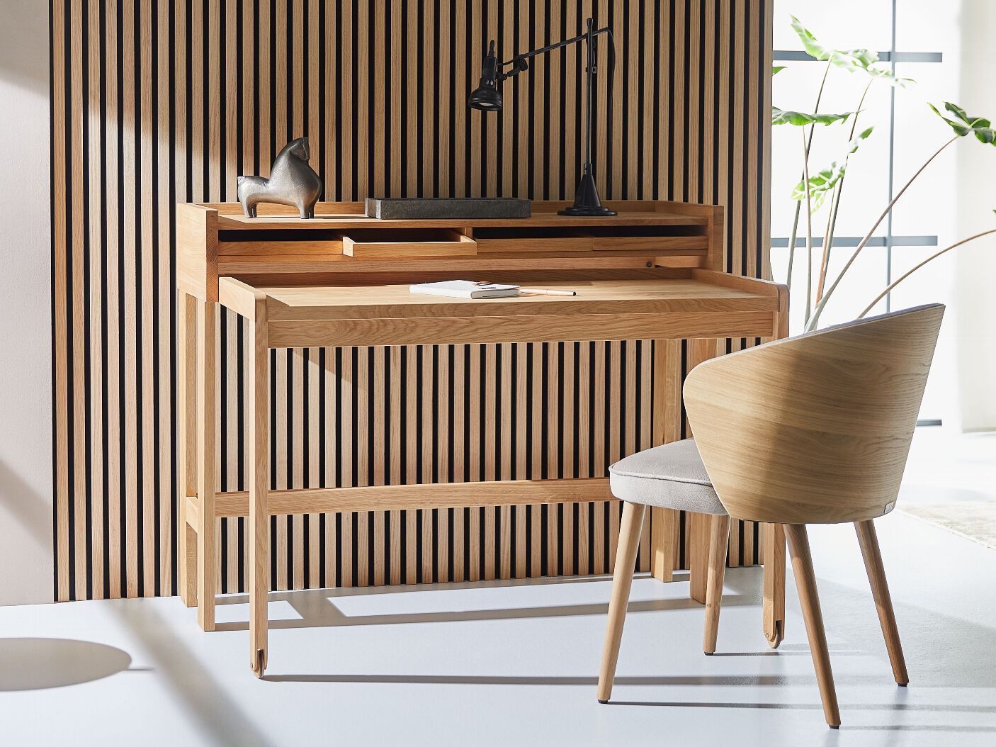 Деревянный письменный стол с ящиками LAMBERT MODESTO ARCH-00076549 - Вид №1