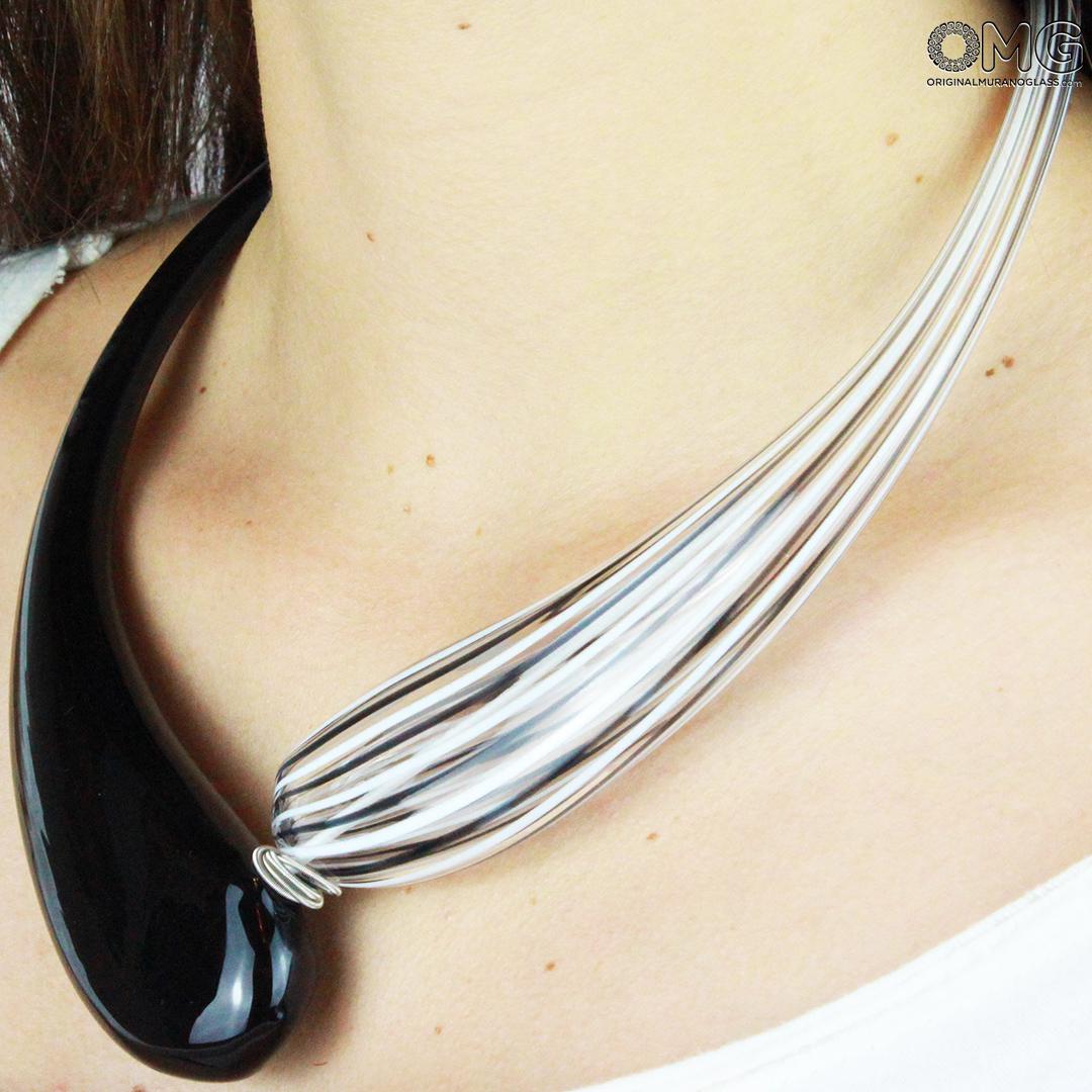 783 ORIGINALMURANOGLASS Колье Дениз черное-ТАО - муранское стекло OMG 21 см  - Вид №1