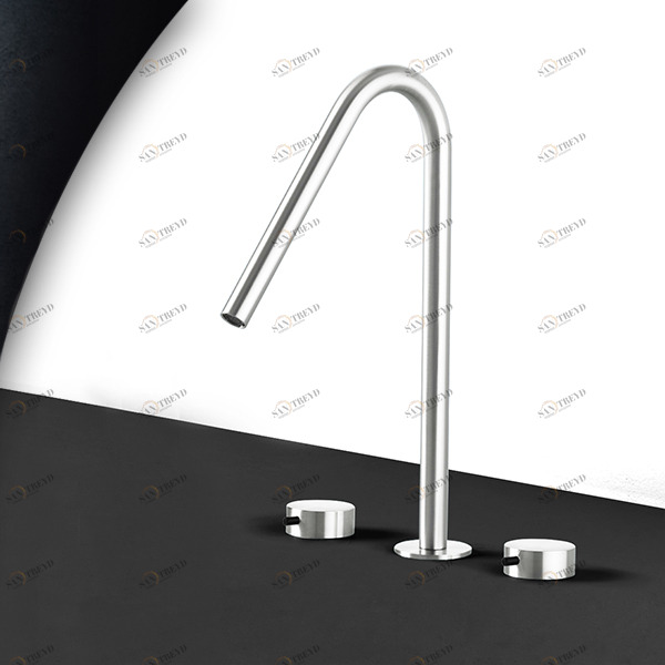 Смеситель для раковины сталь глянцевая с черной ручкой Toki Radomonte TKI24LCIL32