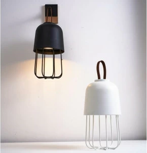 ZAVA Светодиодная настольная лампа из железа и стекла без проводов Medù