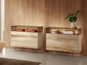 Стеклянный комод