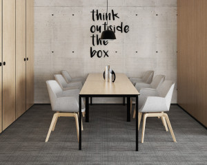 Штабелируемый металлический обеденный стол