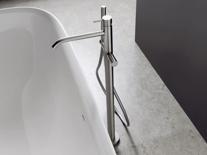 Напольная ванна из нержавеющей стали с ручным душем Rubinetterie Treemme 40 мм ARCH-00018680