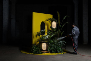 089795 Уличный подвесной светильник T GR Parachilna Denglong