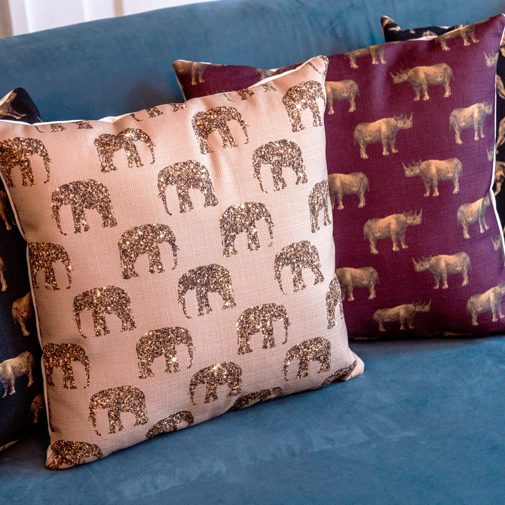 5115147 Интерьерная подушка «Группа слонов» (искра) Object Desire  - Вид №4