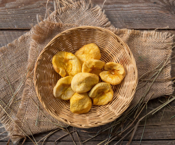 1275 Яблоки сушеные Вкусляндия 