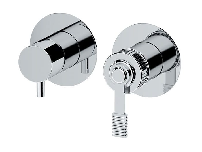 Однорычажный смеситель для ванны с переключателем Remer Rubinetterie ателье ARCH-00106425