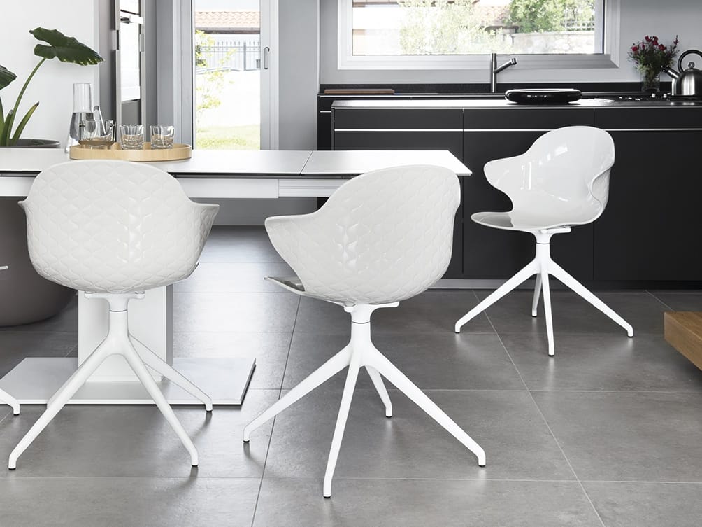 Стул из поликарбоната с подлокотниками Calligaris SAINT TROPEZ ARCH-00062499