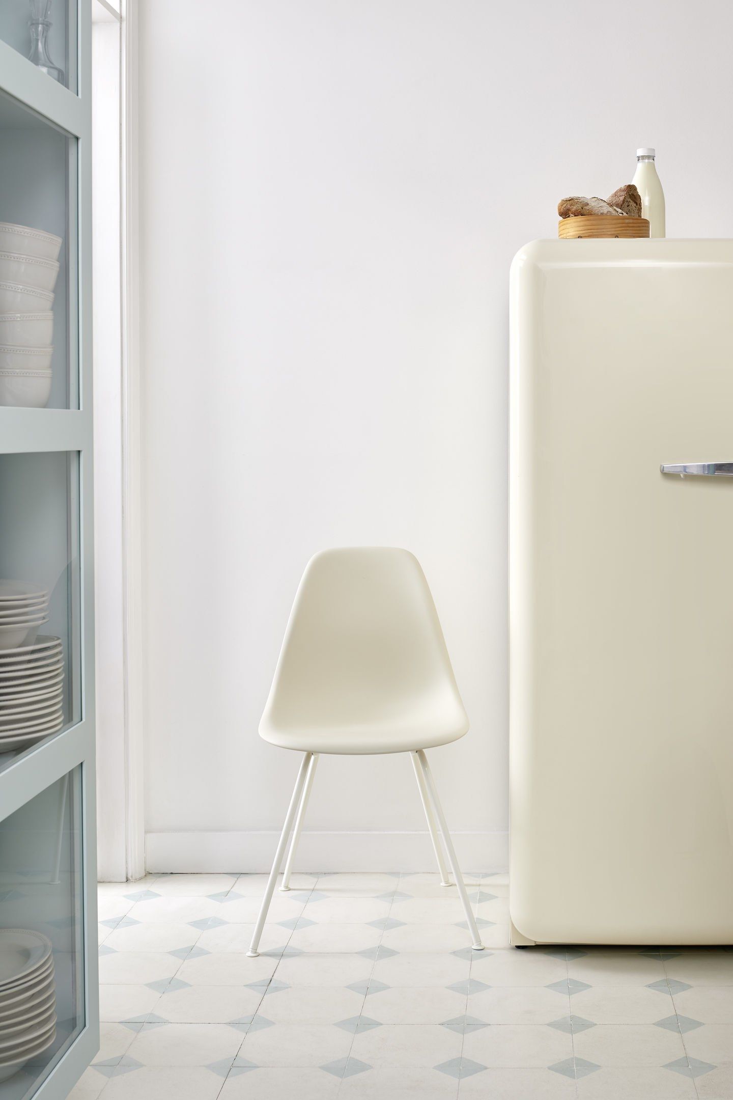 Мягкий стул из ткани VITRA Eames Plastic Chair ARCH-00059600 - Вид №8