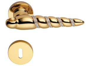 Хромированная латунная ручка с кристаллами Swarovski® на розетке с насадкой