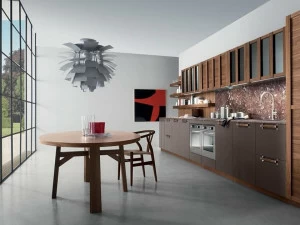 Composit Линейная кухня из лакированного дерева с ручками Noisette