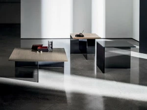 Sovet italia Квадратный журнальный столик из дерева и стекла Regolo