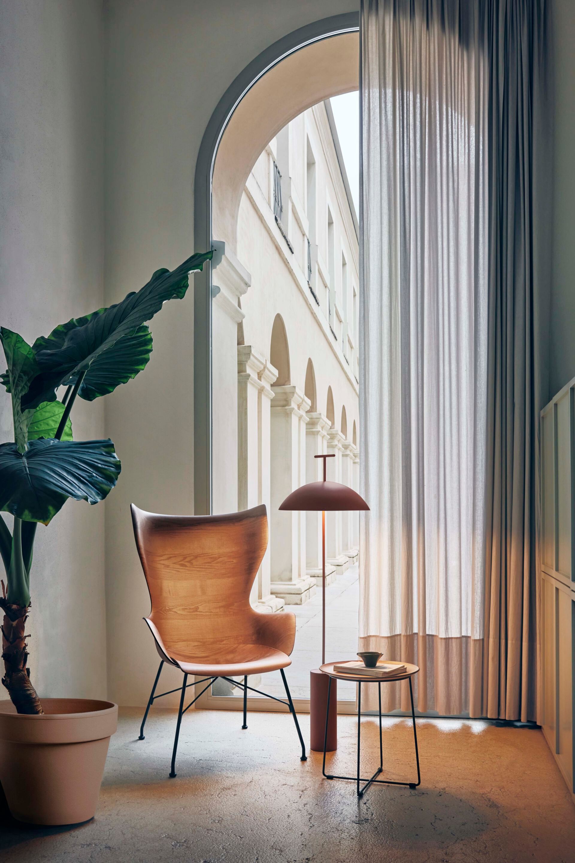 Стул из ясеня с подлокотниками Kartell Smart Wood ARCH-00047442 - Вид №5