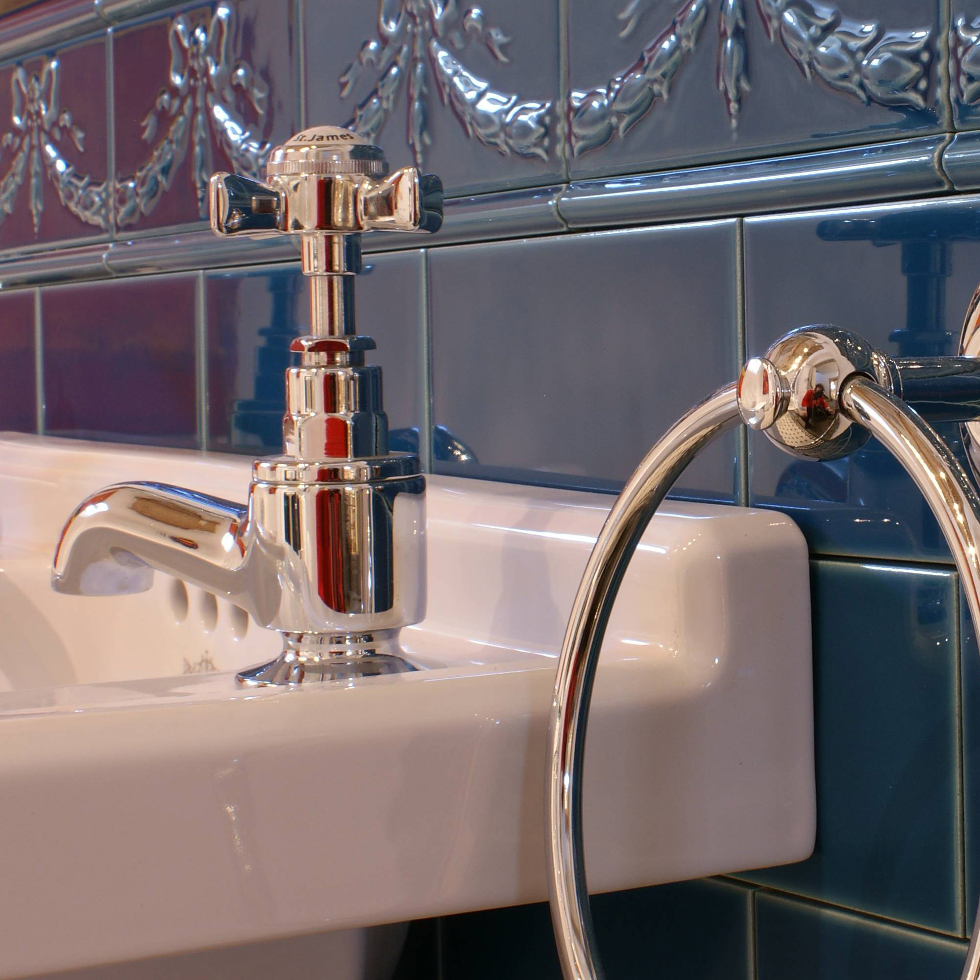 Traditional bathrooms АНГЛИЯ Клапаны для наполнения умывальников Tb150.414.bn  - Вид №2