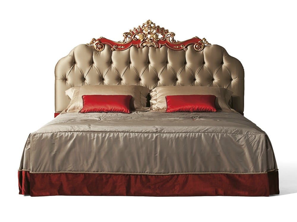 Двуспальная кровать в стиле барокко с мягким изголовьем OAK Галерея ARCH-00130910