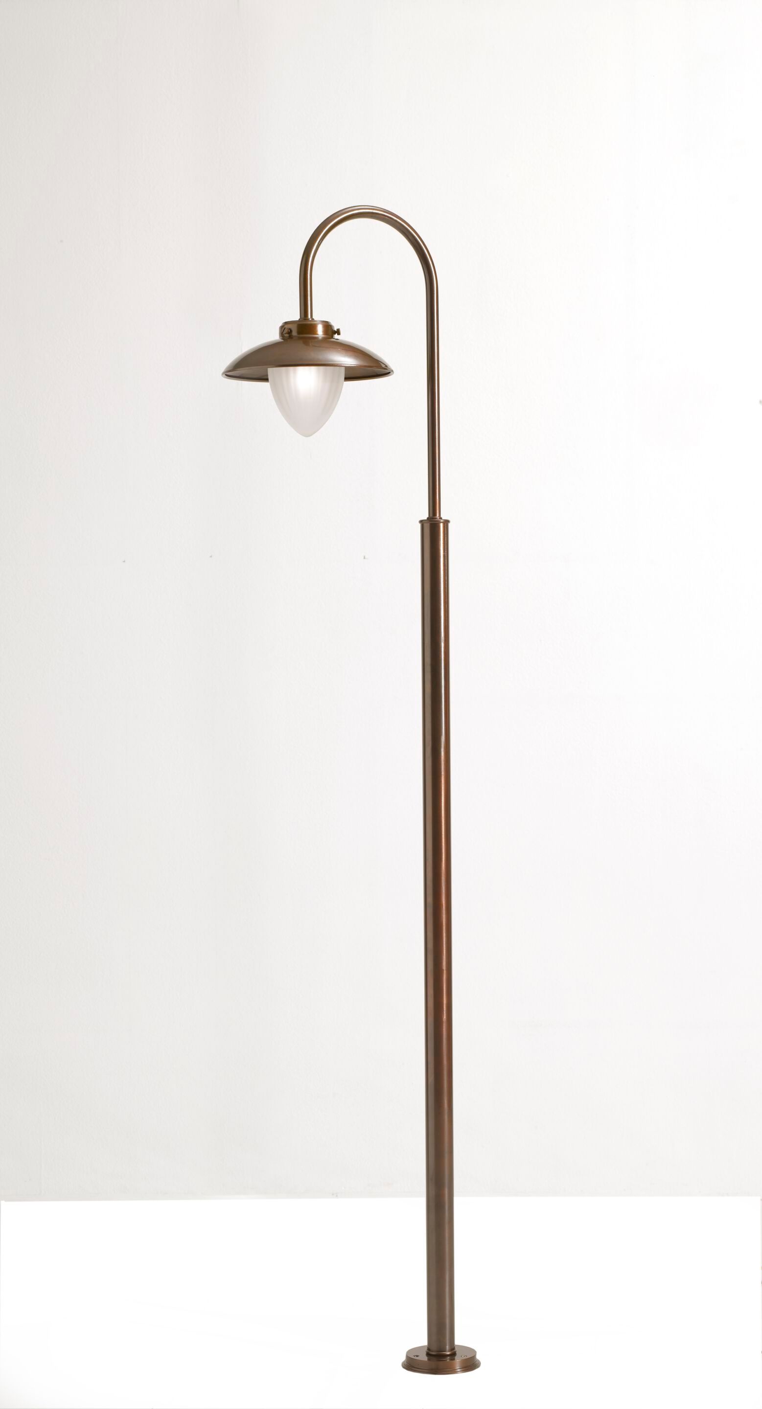 Латунный светодиодный уличный фонарь для сада Cremasco Illuminazione Венецианская традиция ARCH-00024390 - Вид №2