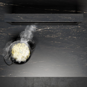 Вытяжка из алюминия и стекла