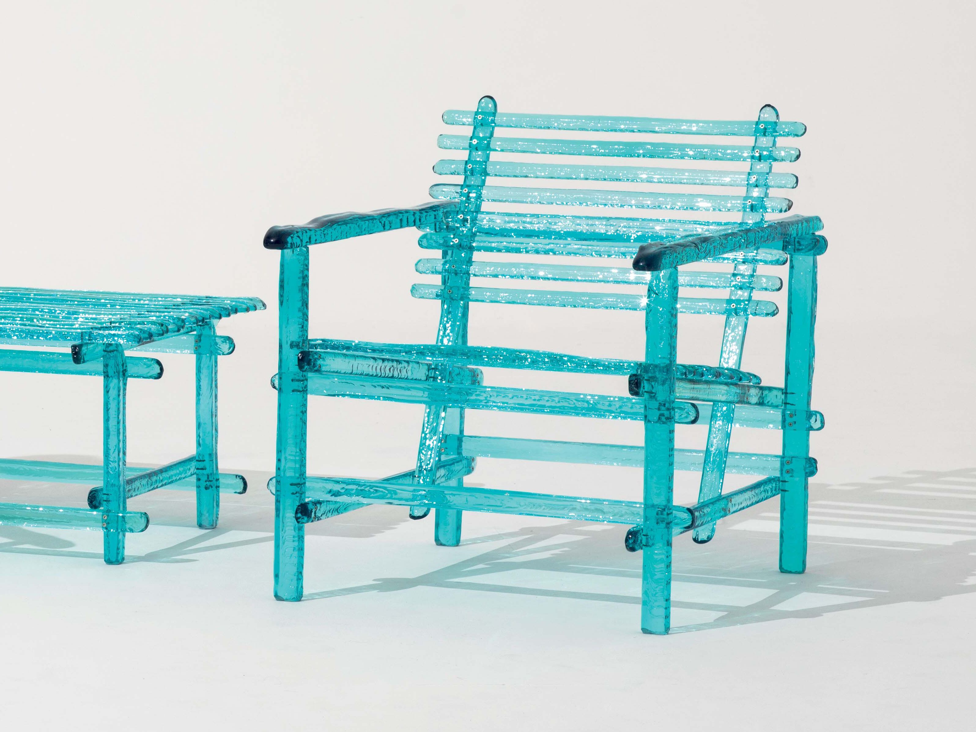 Креслице Edra для наружного применения ARCH-00001136