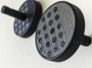 LIGNIS® Пара плечиков из инкрустированной древесины Inverso 13.003