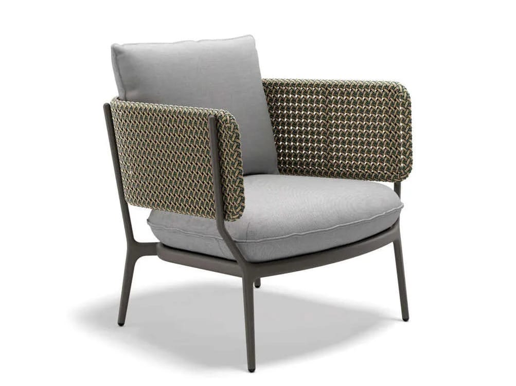 Тканевое садовое кресло с подлокотниками DEDON BELLMONDE ARCH-00101677