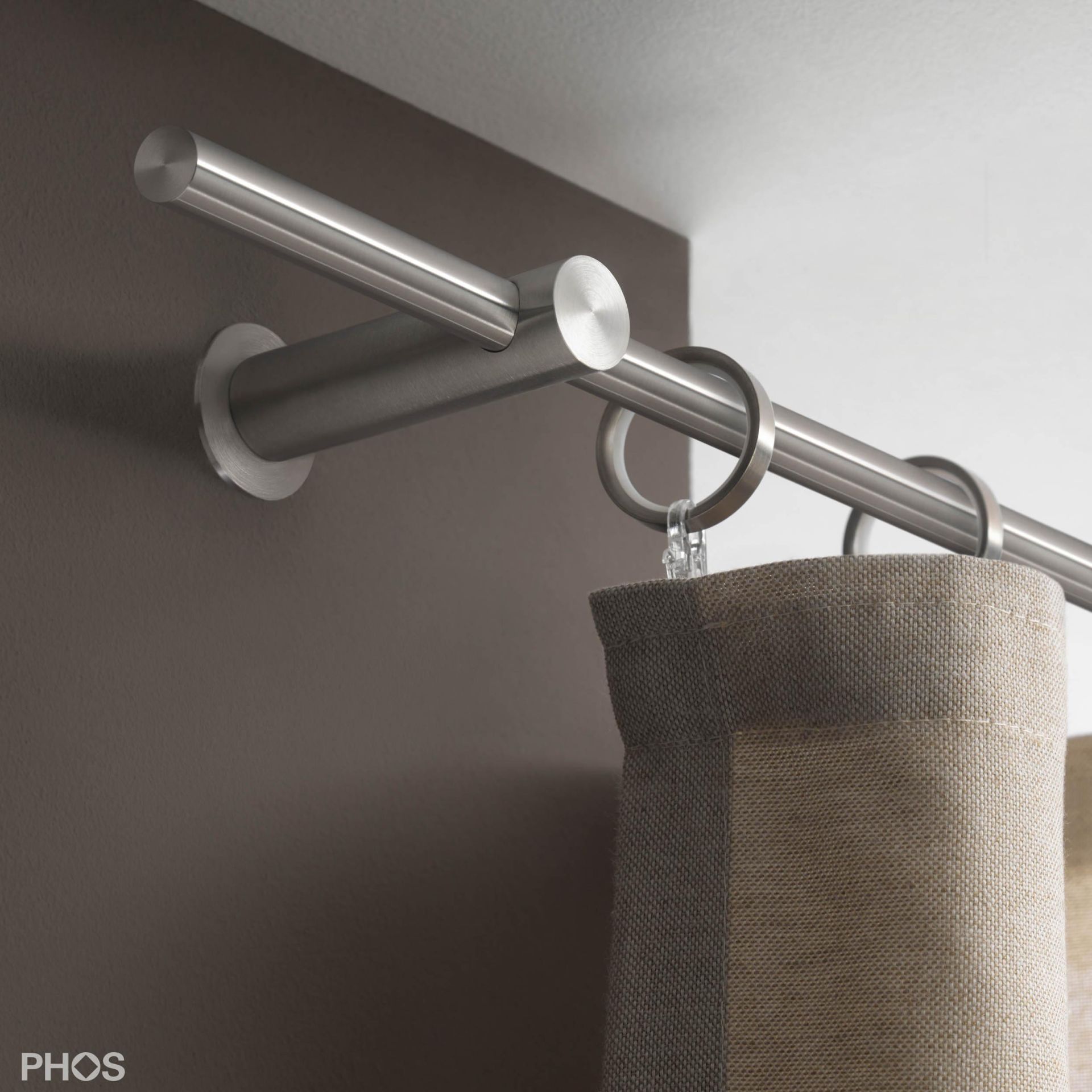 VS20-80-2800 Комплект карнизов: 280 см с 2 держателями и 1 держателем карниза в качестве центральной опоры (недалеко от стены) PHOS 