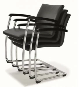 BENE Кожаное консольное штабелируемое кресло для конференций