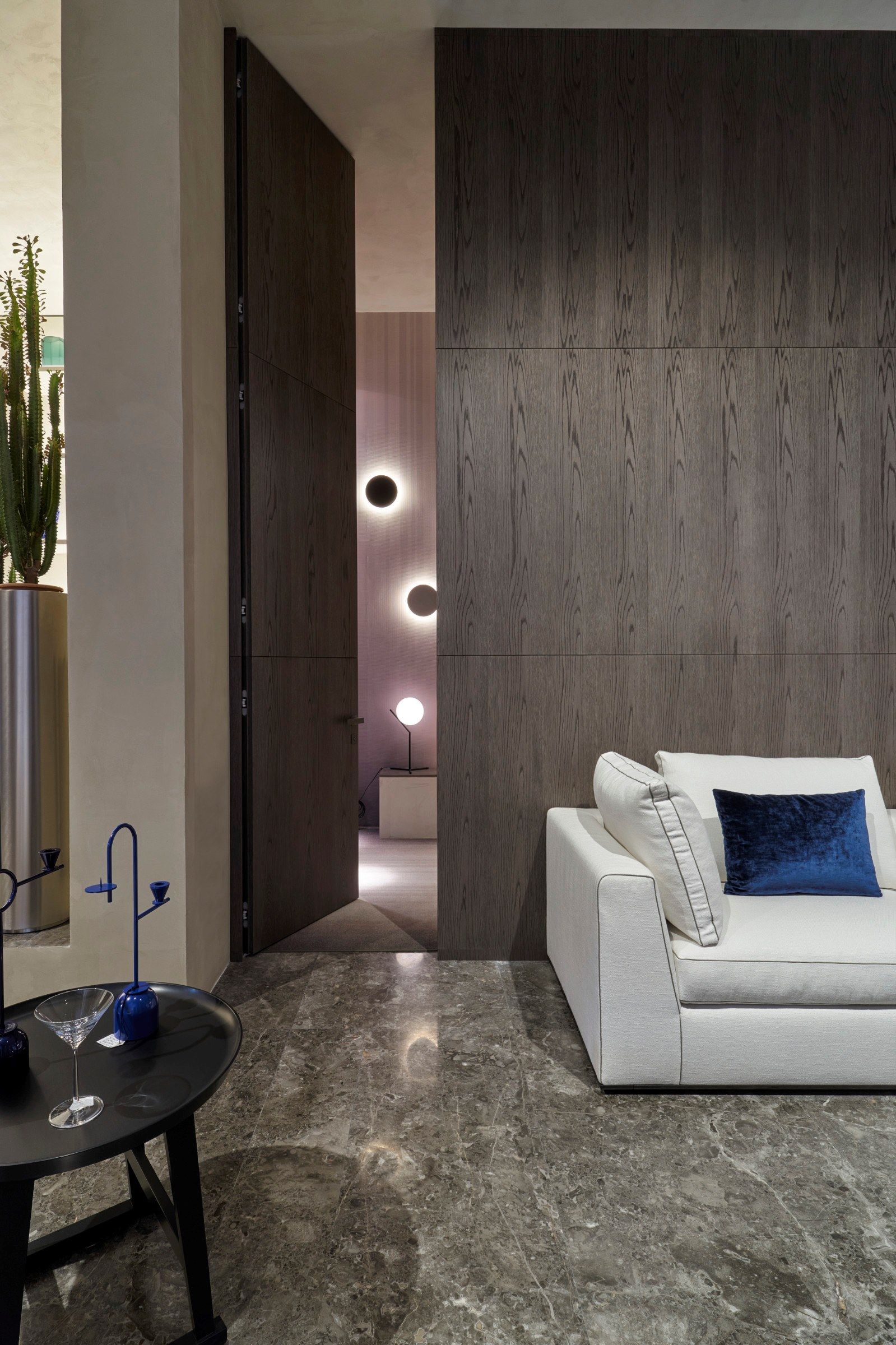 Деревянные распашные двери HenryGlass Adela ARCH-00140591 - Вид №3