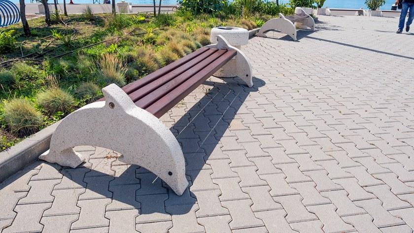 ENCHO ENCHEV - ETE Скамейка из бетона и дерева без спинки  8  - Вид №1