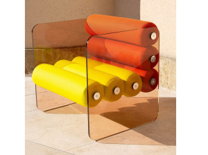 Кресло с подлокотниками