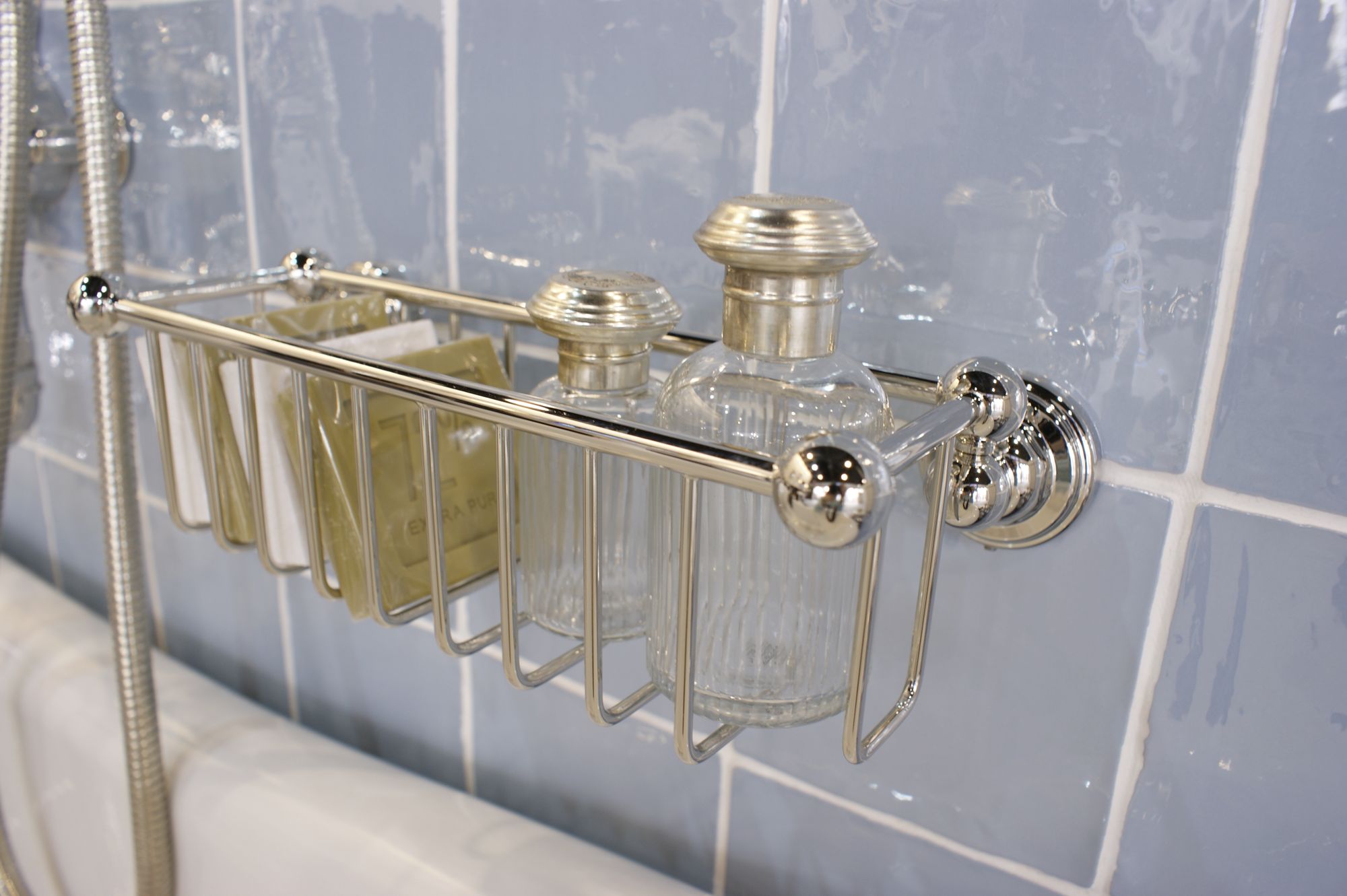 Traditional bathrooms Шампунь P&R / корзина для бутылочек Pr6952.nk  - Вид №1