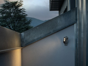 Светодиодный прожектор из нержавеющей стали