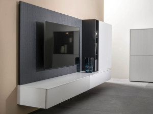 Оборудованная стена с подставкой для телевизора