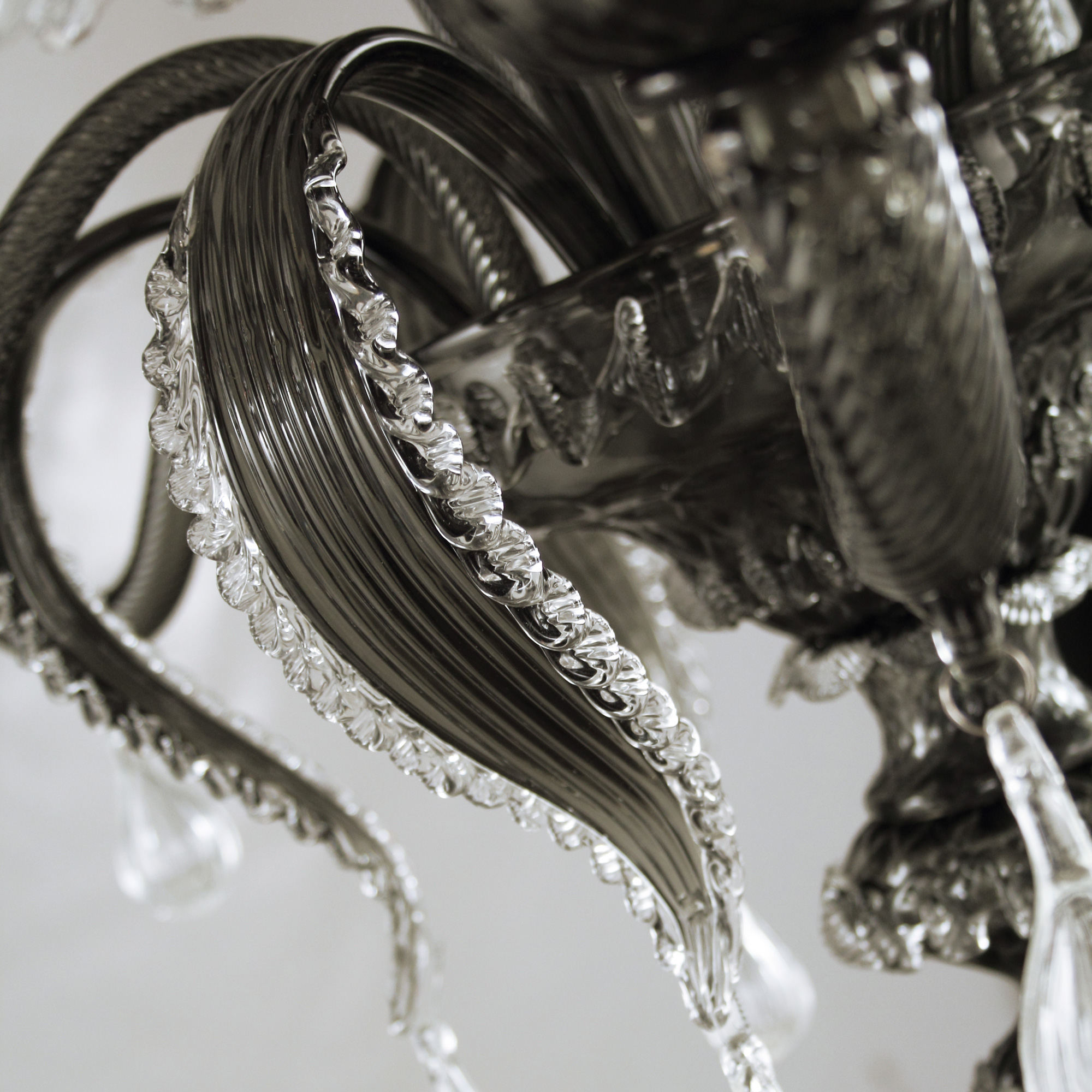 4045 ORIGINALMURANOGLASS Люстра Чёрная Герань - Флорал - муранское стекло OMG 85 см CLASSICO - Вид №1