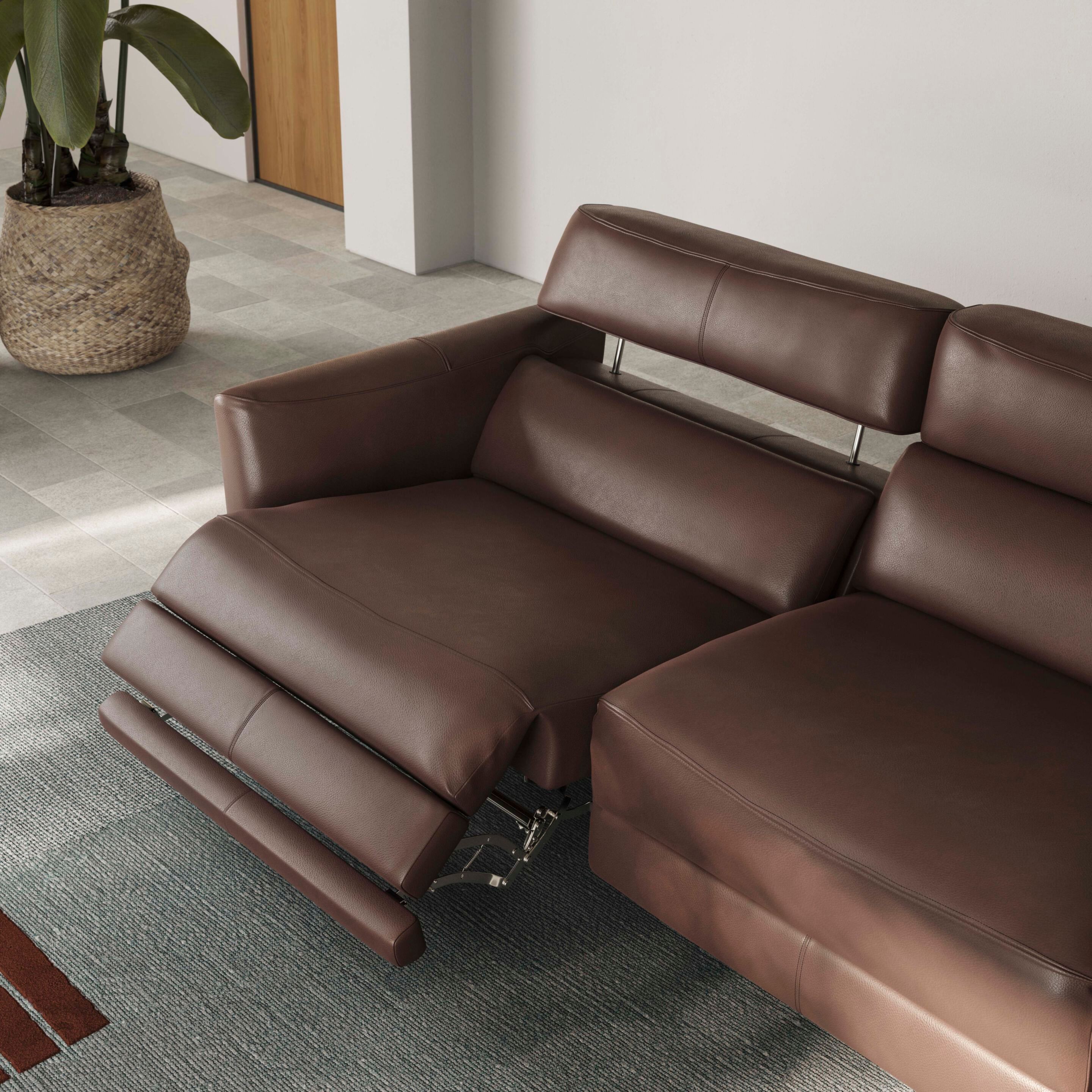 Кожаный диван с подставкой для ног Natuzzi Italia Стэн ARCH-00055192 - Вид №8