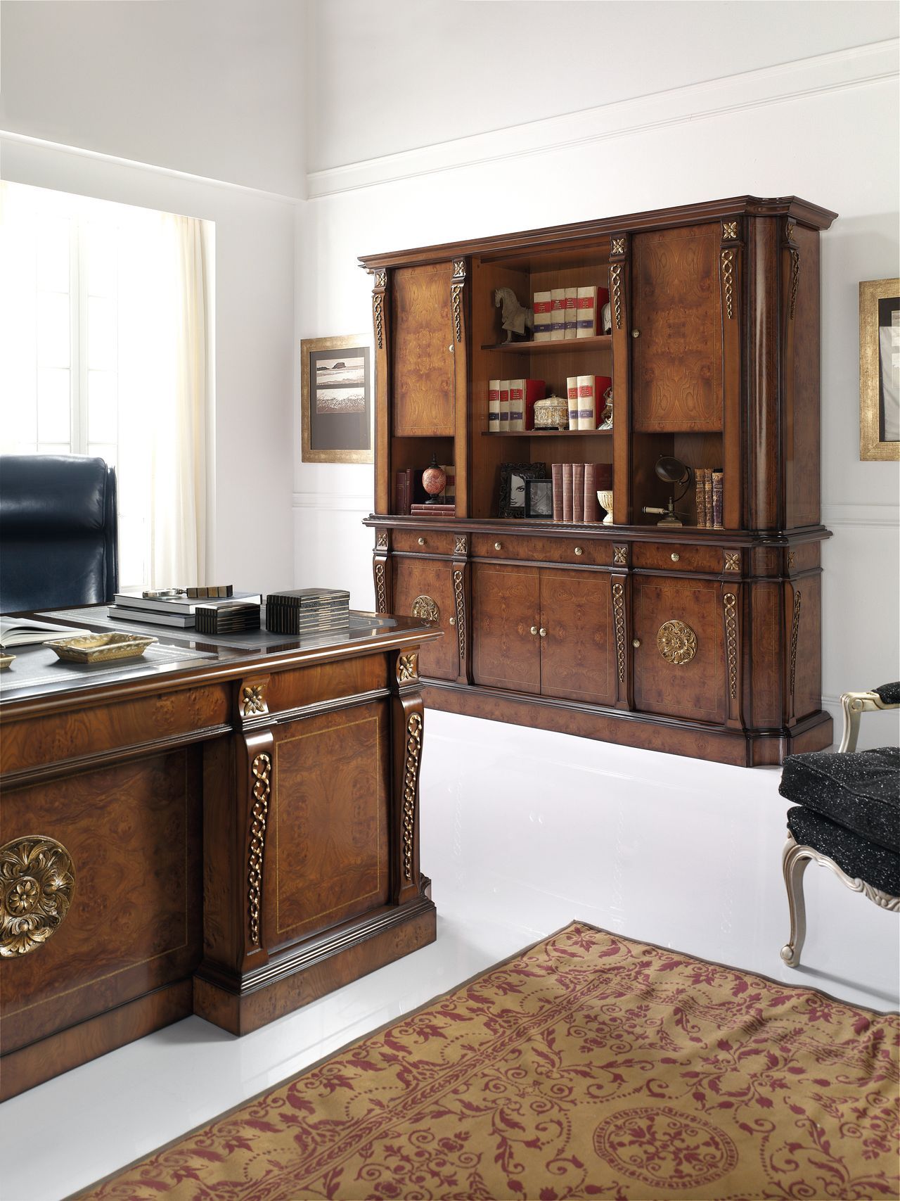 Деревянный книжный шкаф Hurtado Traditional ARCH-00100249 - Вид №1