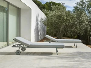 MUSOLA Садовый шезлонг штабелируемый на колесиках Nao