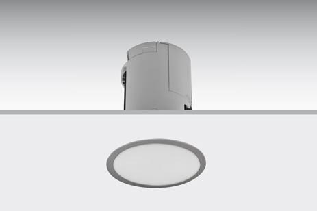 DST-40 Lens flush-mounted with metallic trim Daisalux Светильники аварийные Серебристо-Серый 