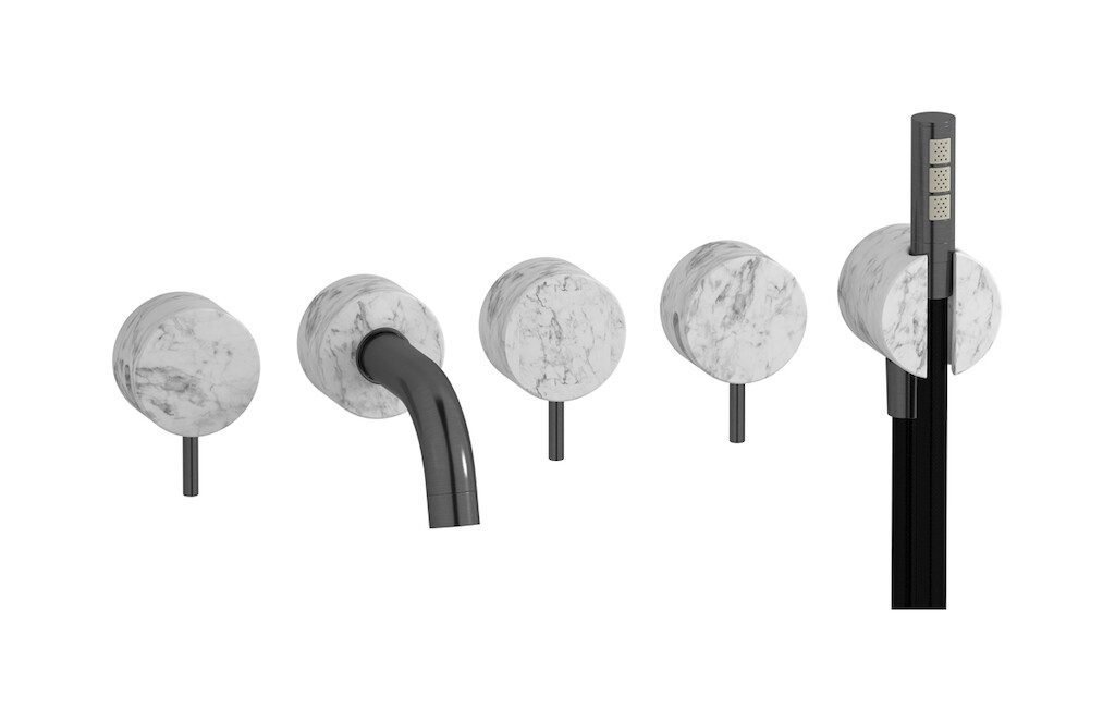 Настенный смеситель для ванной на 5 отверстий с дивертером и душевым гарнитуром. WE ARE IB mr398cs_1 Brushed Black Chrome Marmo